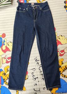 Levi's Dark Wash Denim Jeans