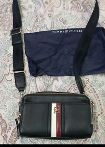 Tommy Hilfiger Crossbody Sling Bag