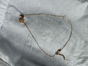 Cute Letter R Flower Necklace