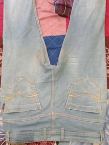 Light Wash Denim Jeans