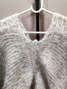 Premium women's Lia Sweater crochet