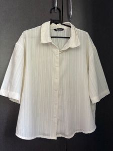 Chic Off-White Textured Button-Up Shirt