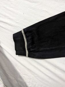 Black full sleeves T-shirt