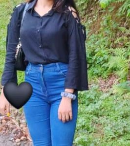 Black Button-Down Shoulder Criss Cross Shirt 🖤