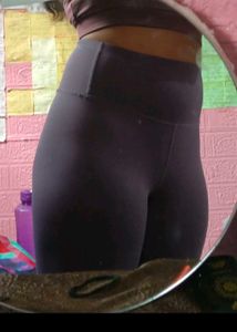 gym tights black