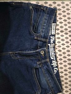 Original Roadster Women's Dark Wash Jeans! 👖