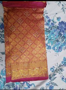 Elegant rani pink Banarasi Silk Saree without blou