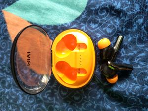 IVIM Wireless Earbuds with Case