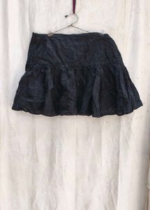 19V. Black Textured Mini Skirt