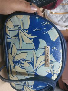 brand new ladies purse with tag