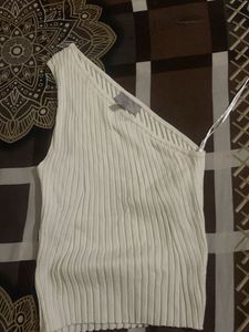 White One-Shoulder Ribbed Tank Top