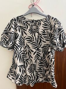 Stylish Leaf Print Puff Sleeve Top