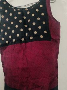 combo of 2 top &amp; black long tunic