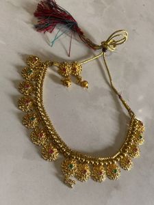 Traditional Indian Gold Necklace Set with Earrings