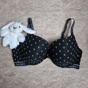 Victoria's secret strapped pushup bra ˙⋆✮