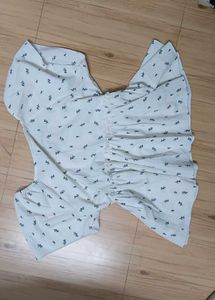Cute White Floral Print Peplum Top