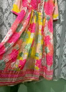 Sale Multicolor Kurti💫