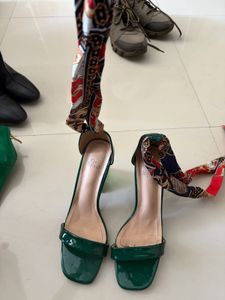 Chic Green Scarf Tie Heels
