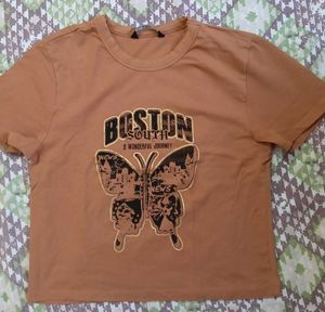 Graphic Butterfly Print T-Shirt 🍂🍁