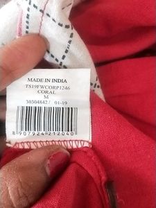 M Size Avaasa Kurta