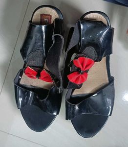 Cute Bow Detail heels
