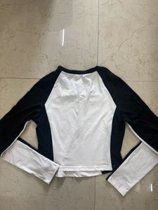 Savana Black &amp; White Star Print Colour Block Crop