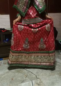 Banarsi Heavy Lehngacholi