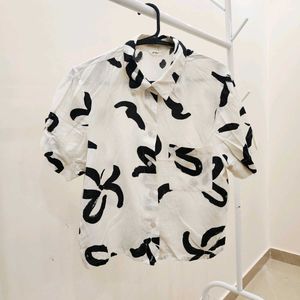 Cropped Shirt for Casual day