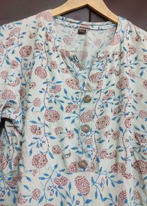 Sea Green &amp; Maroon Floral Print Kurti For 44 Bust