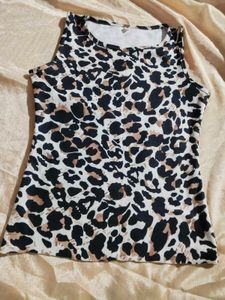 Chetah print top