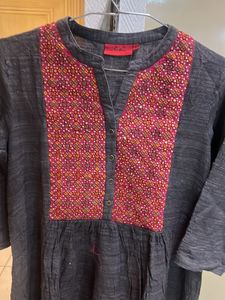 Charcoal Kurta With Embroidery