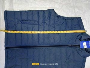 Unstd Padded Sleeveless bomber Jacke