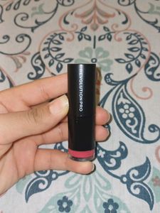 Revolution Pro Lipstick - Flattering Pink Shade