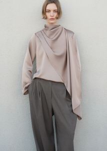 ⚜️Chic Taupe Silk Blouson Top ⚜️
