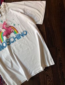Moschino tee