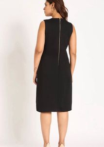 Savana Sleek Black Sleeveless Wrap Dress