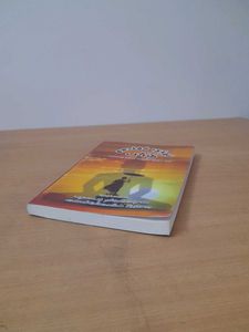 குடைக்குள் பதுங்கும் பரிதி(ஹைக்கூ)