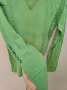 Green long sleeved T-shirt