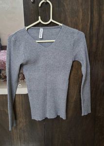 Grey V-Neck Ribbed Long Sleeve Top
