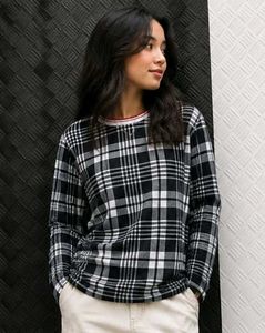 Chic Plaid Long Sleeve Top