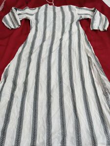 White &amp; Black Striped Kurta