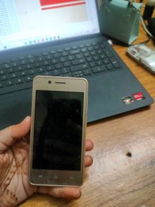 Non working phone with charger