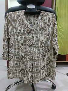 7 top/shirt