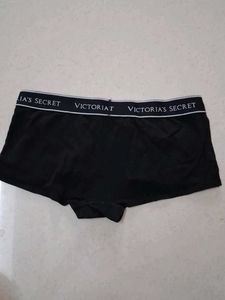 3 Briefs