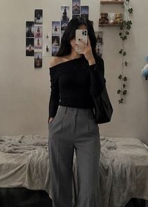 Chic Grey Wide-Leg Trousers