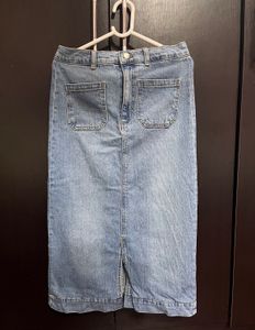 Denim Skirt With Patch Pockets