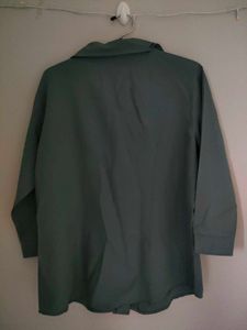 Classic 3/4 Sleeve Button-Up Shirt