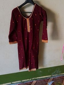 Cotton Ka Suit Hai Bhut Mast Ha