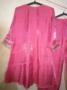 NEW UNUSED Pink Kurta Set with dupatta