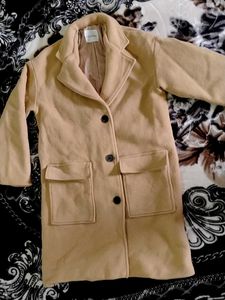 Unisex Elegant Tan Trench Coat